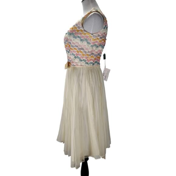 Vintage 60s Fit and Flare Coquette Party Dress Size 6 Ivory Enka Nylon Chiffon - Picture 4 of 16